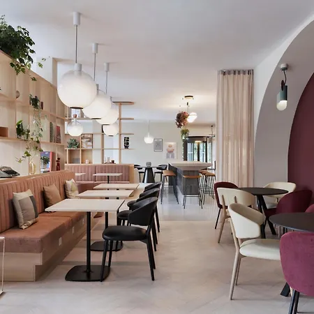 By Marriott Nations 4* 제네바
