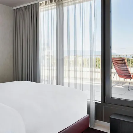 By Marriott Nations 제네바