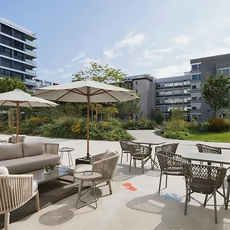By Marriott Nations 4* 제네바